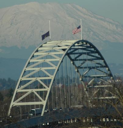 2 fremont Br with St Helens @ Mike Houck