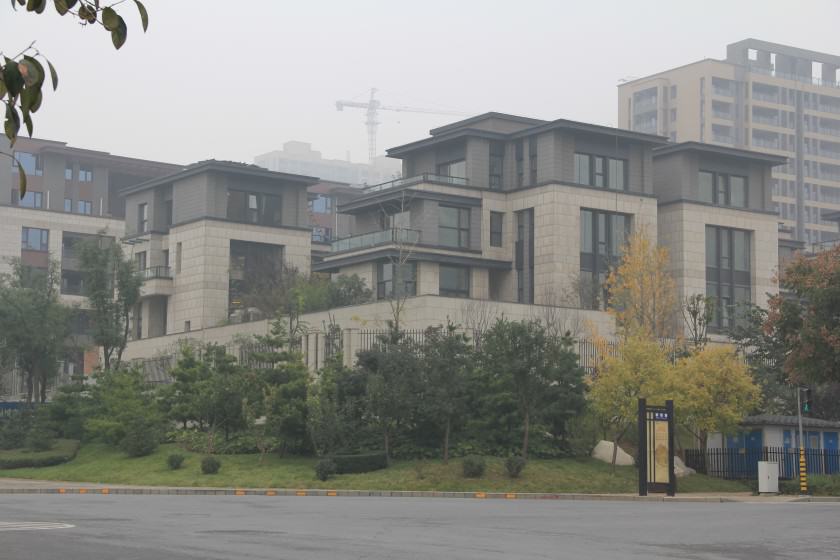 One of the gated neighborhoods in Xian (2013-2014)