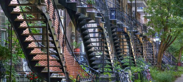 A Balcony Greenhouse: Food and Wellbeing in the City